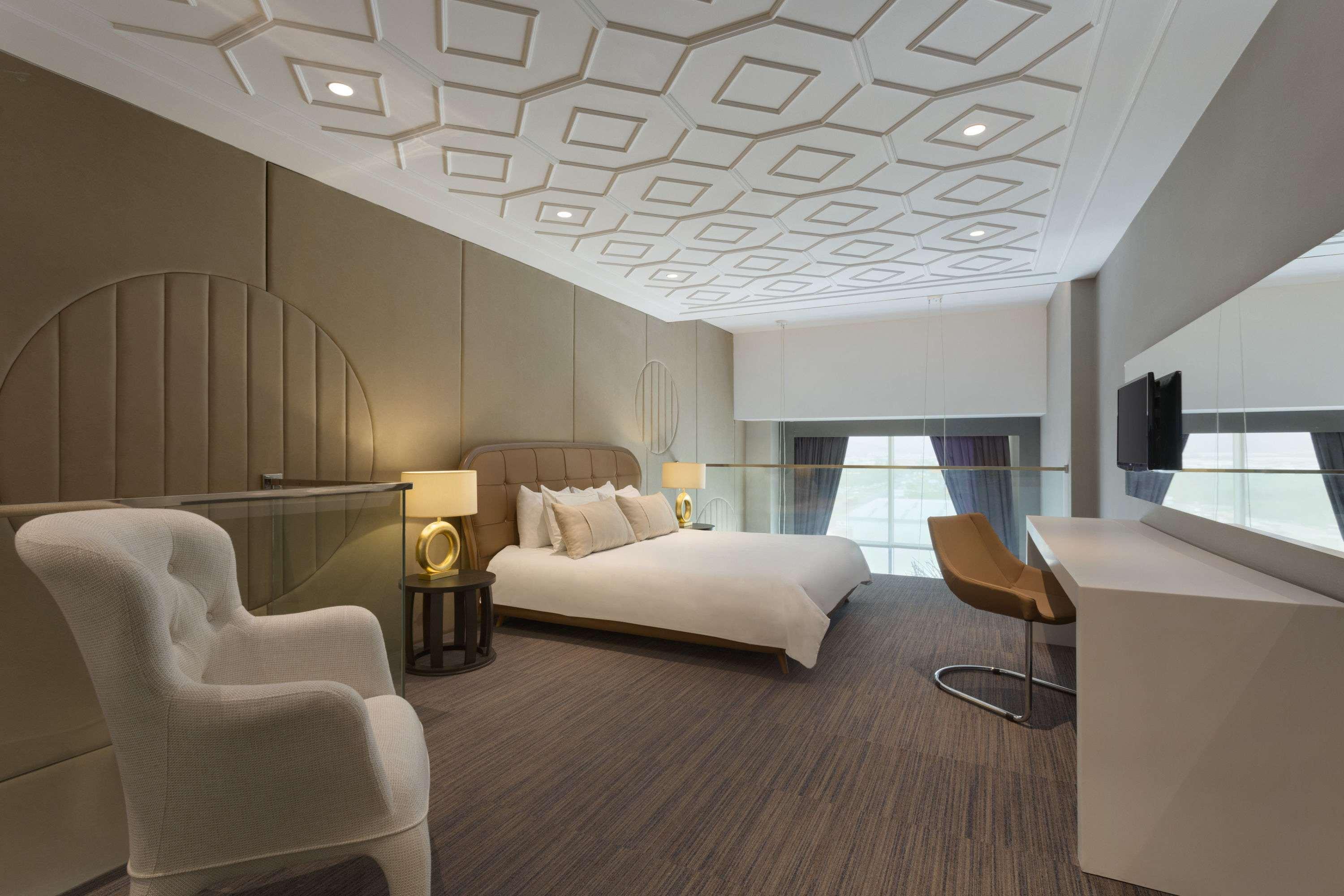 Ramada Hotel & Suites By Wyndham Izmir Kemalpasa Екстер'єр фото